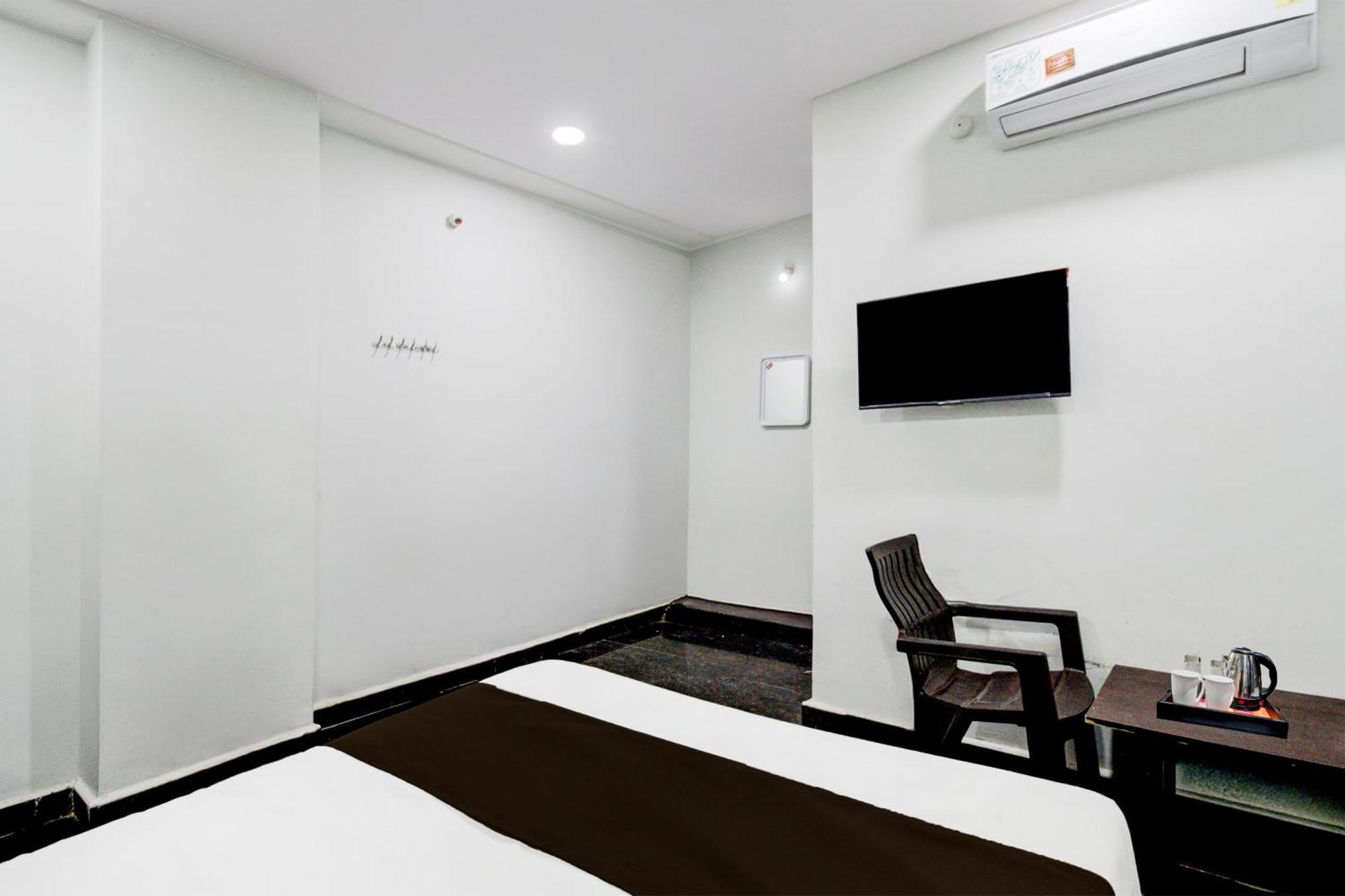 Super Hotel O Malkajgiri Maula Ali المظهر الخارجي الصورة