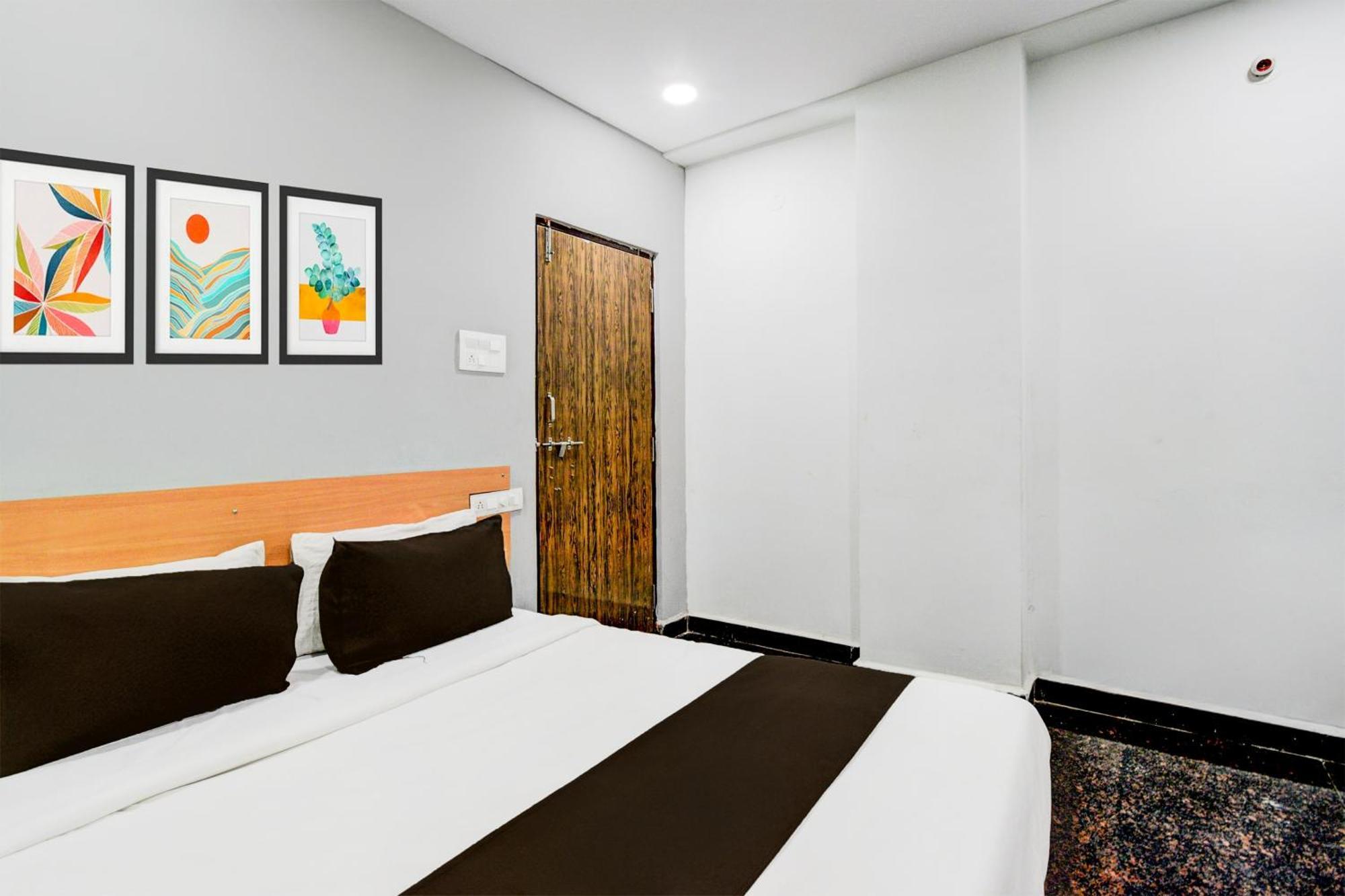 Super Hotel O Malkajgiri Maula Ali المظهر الخارجي الصورة